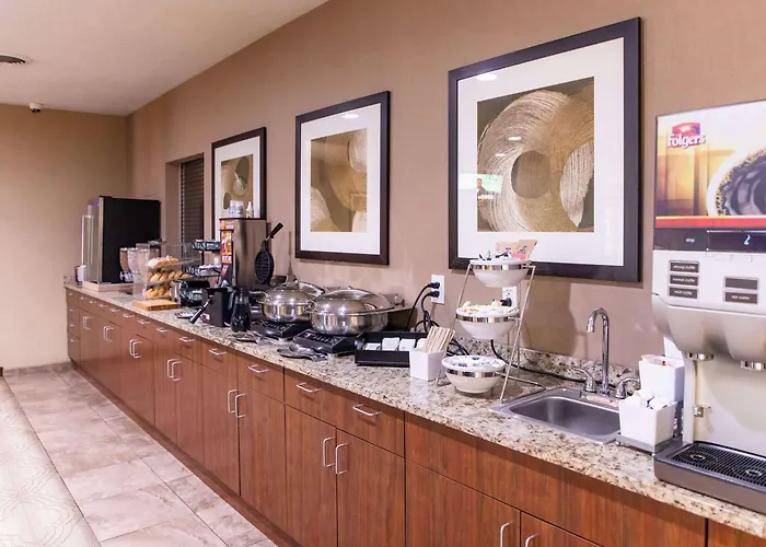 Mainstay - I-94 Medical Center Hotel 4*