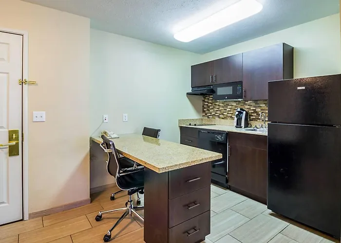 Mainstay - I-94 Medical Center Fargo